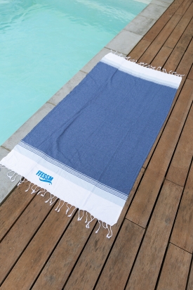 Fouta bleue à rayures marquée FFESSM